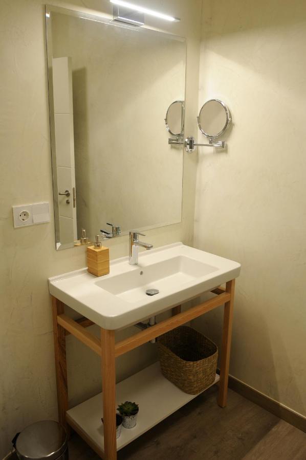 Apartamentos Turisticos Guiana 蓬费拉达 外观 照片