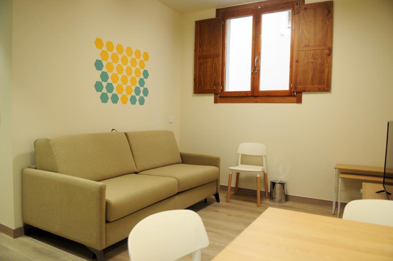 Apartamentos Turisticos Guiana 蓬费拉达 外观 照片