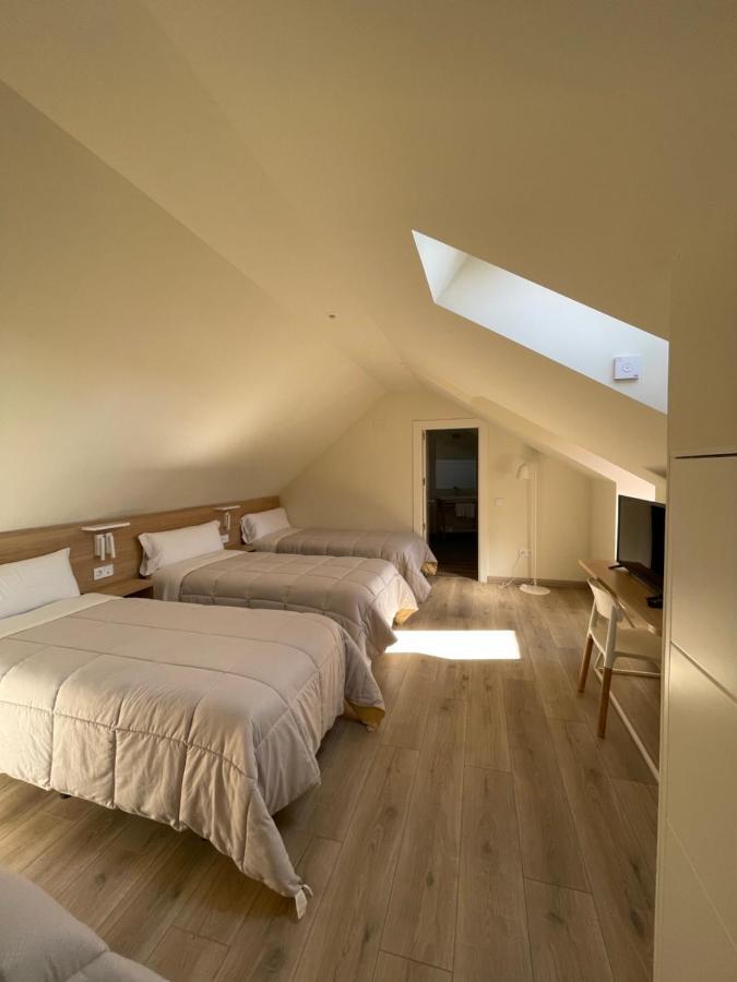 Apartamentos Turisticos Guiana 蓬费拉达 外观 照片